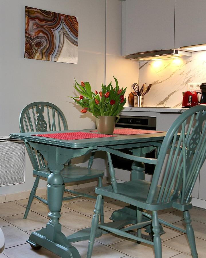 3 Star Surdespine Historic 4 Chateaux Lastours Air Conditioned Esterno foto